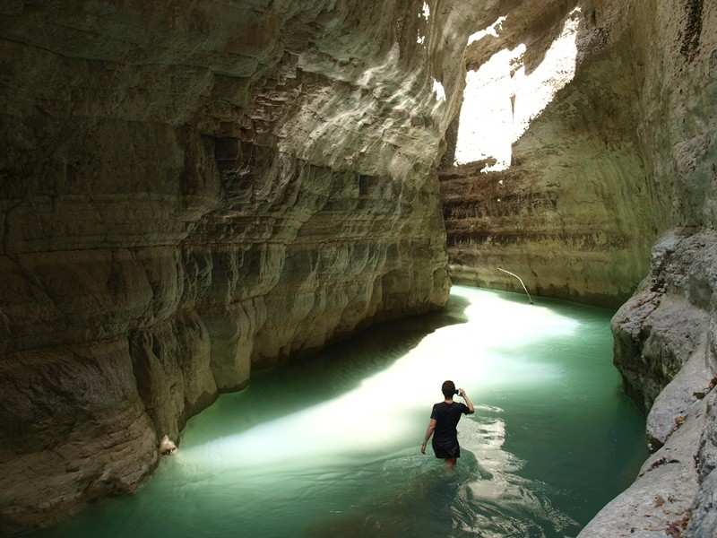 The Langarica Canyons and Thermal Baths